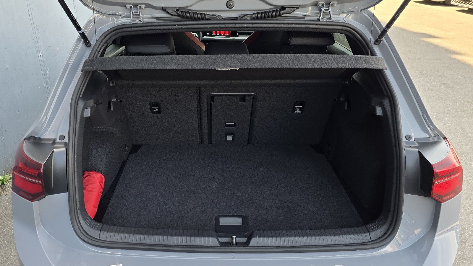 Volkswagen Golf 8 GTI Clubsport DSG * Akrapovic*Black*Pano foto 16