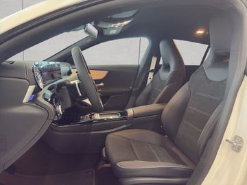 Mercedes CLA 180 Shooting Brake - 10