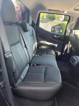 Nissan Navara Tekna Np 300. Erste hand - scheckheftgepflegte Nissan NP 300