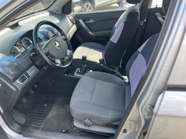Chevrolet Aveo 1.4 LT Grau Schaltgetriebe