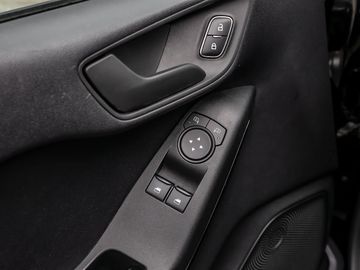 Ford Fiesta Cool & Connect Exklusiv-Easy-Driverpaket