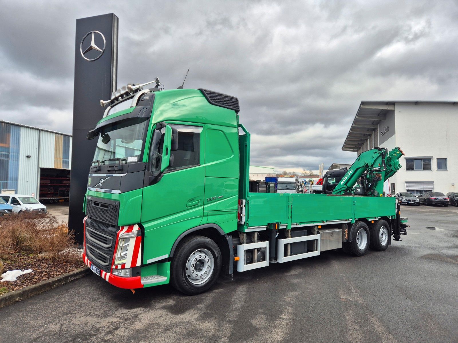 Fahrzeugabbildung Volvo FH 500 Heckkran MKG HLK341SHP Funk AHK