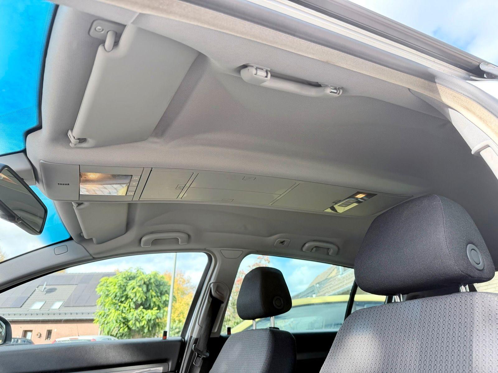 Opel Signum 2005 — photo 9