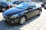 Volvo V40 Cross Country D2 Momentum  Navigation Klimaa - Volvo V40 Cross Country: Momentum