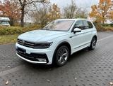 Volkswagen Tiguan 2.0 TDI SCR 140kW DSG BMT 4MOT Highli... - VW Tiguan Gebrauchtwagen in Wiesbaden