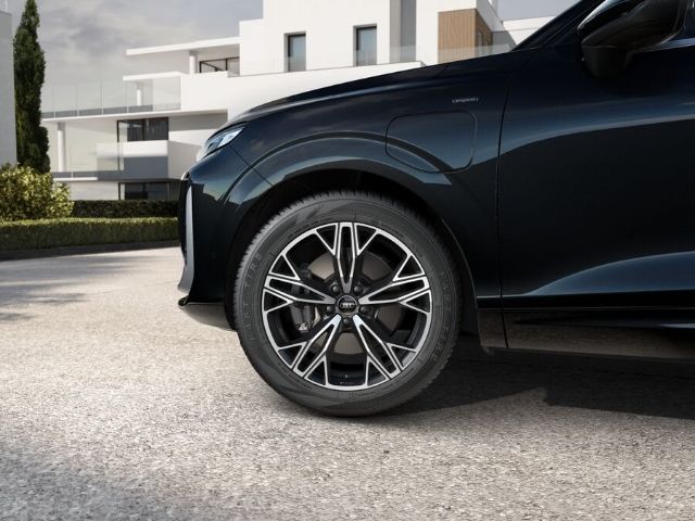 Q3 SUV e-hybrid MJ 2026 S-tr. - S-line*Leder*Tec