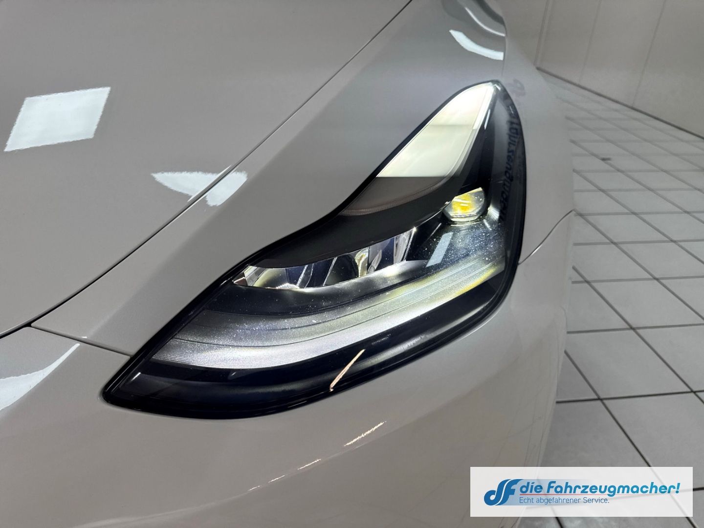 Fahrzeugabbildung Tesla Model Y RWD Panorama Navi Soundsystem LED ACC WL
