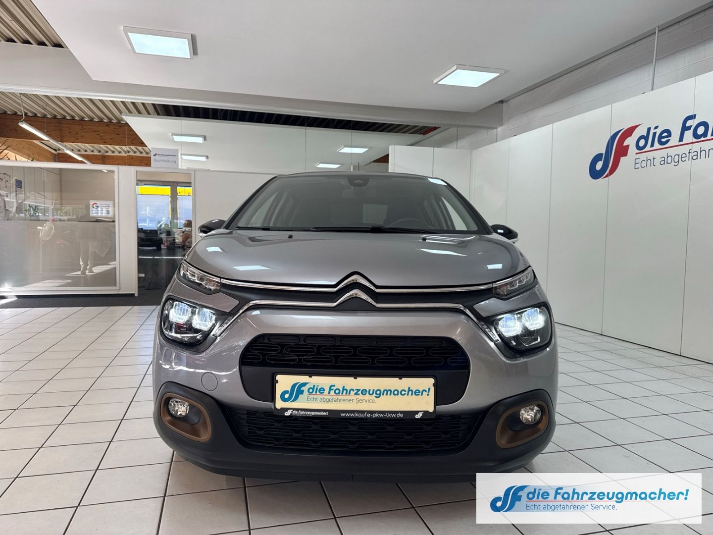 Fahrzeugabbildung Citroën C3 C-Series LED Klimaautom DAB SHZ Spurhalteass.