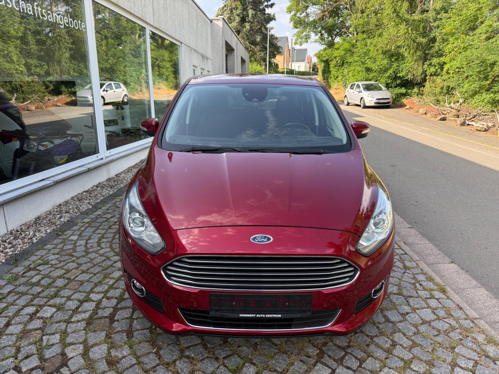 Ford S-Max S-MAX Titanium