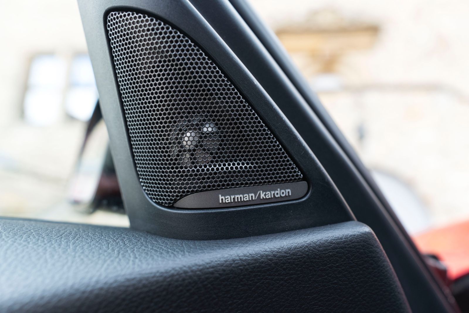 Fahrzeugabbildung BMW 340i M-Performance H&K TOTW LED CARPLAY KAM PDC