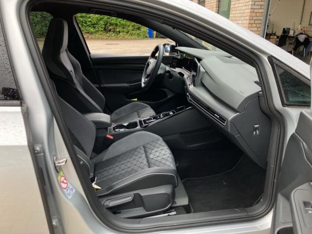 Volkswagen Golf - Bild 5
