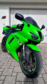 Kawasaki Ninja ZX-6R - KAWASAKI RENNSPORT