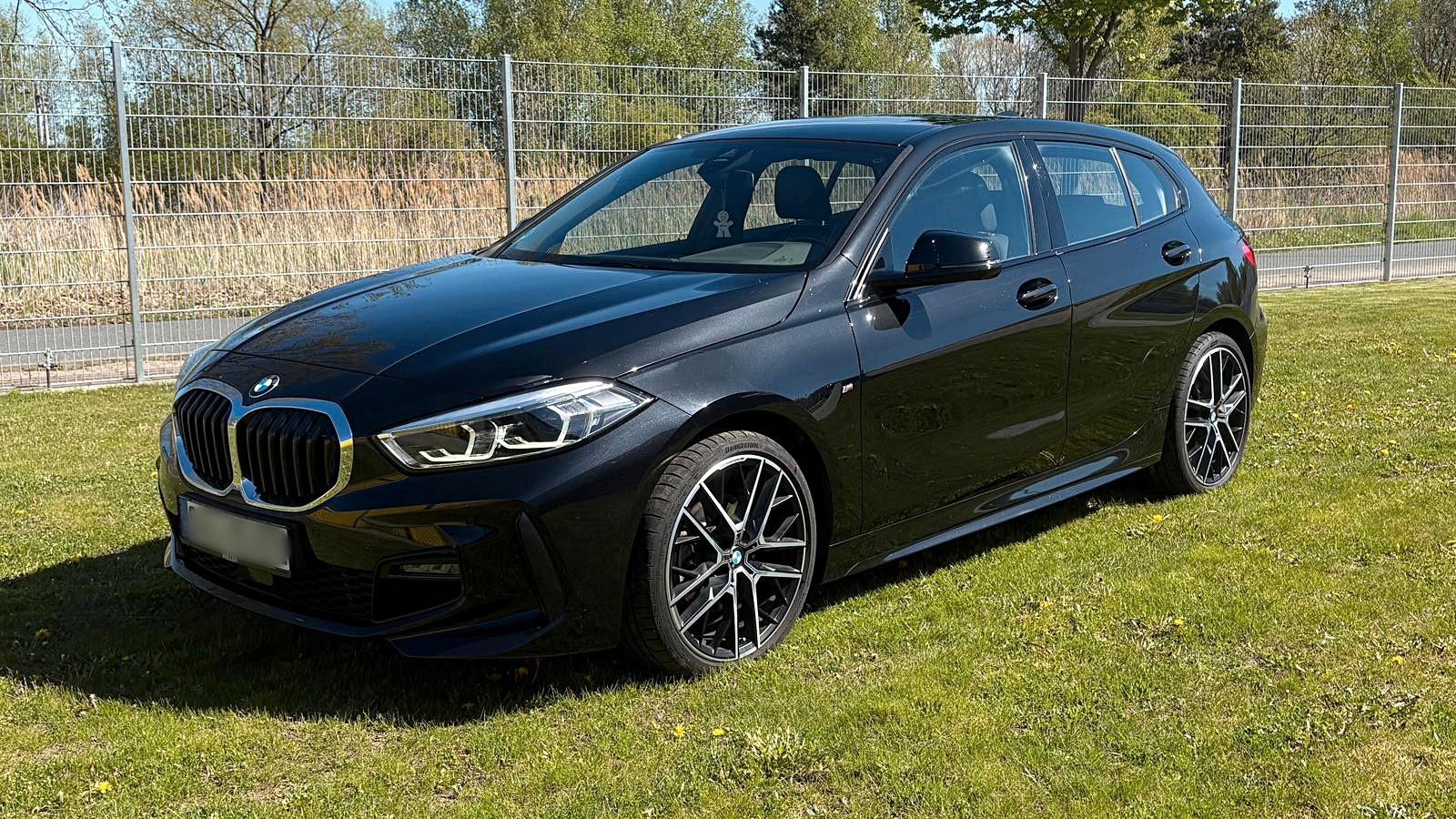 BMW 118i M Sport 8-Fach Bereift MwSt.