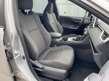 Toyota RAV 4 - 12