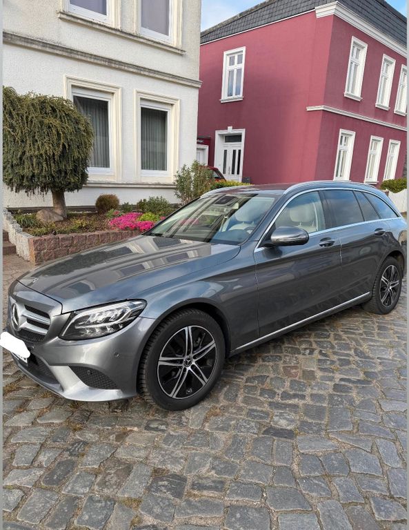 Image of Mercedes-Benz C 200