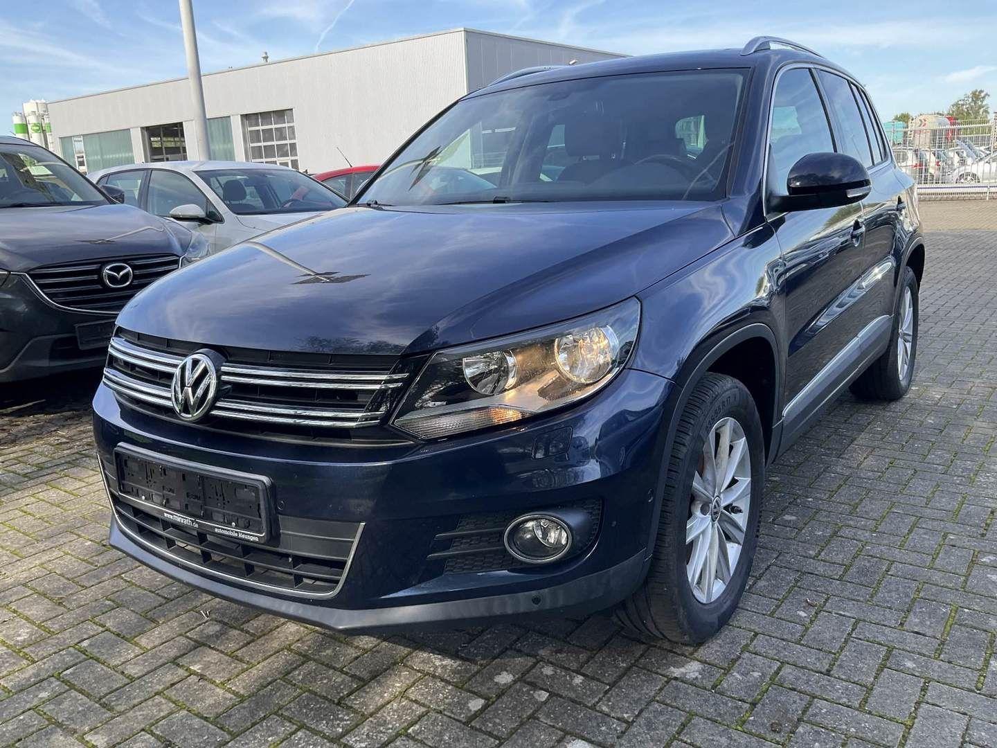 Volkswagen Tiguan 2.0 TDI DSG 1.HAND AHK 4x4 Sport&Style 