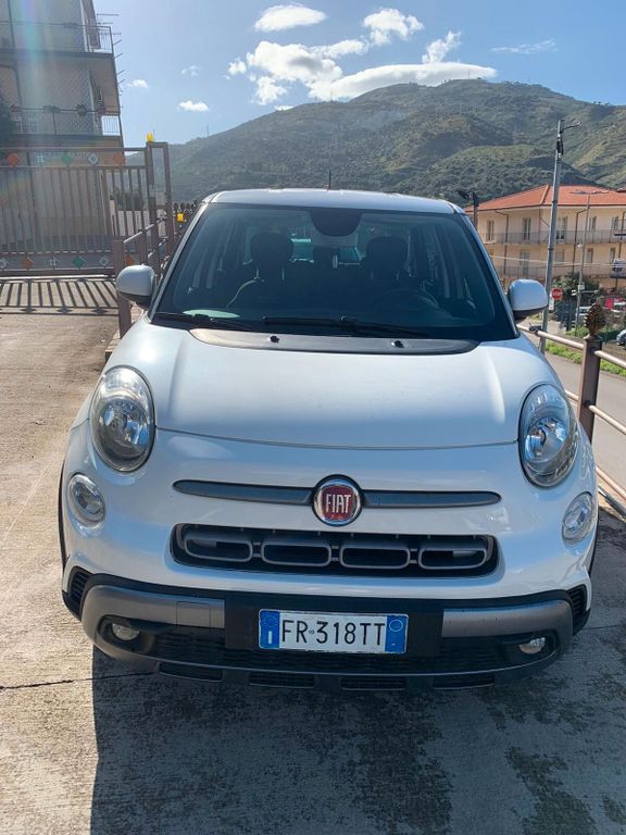 Image of Fiat 500L Cross