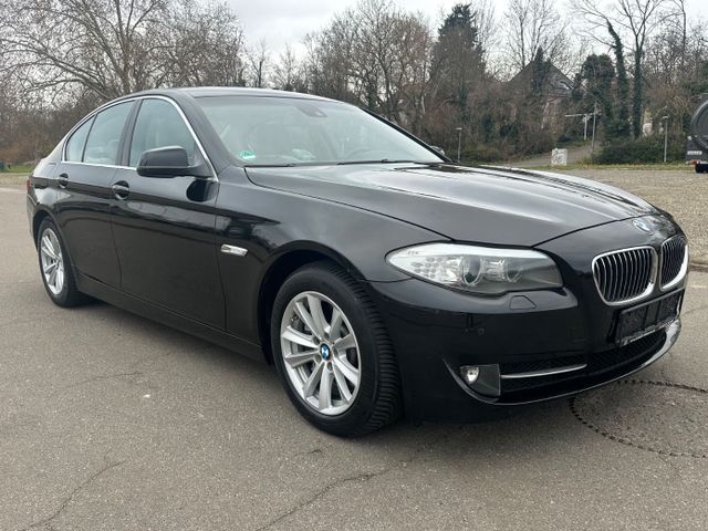 BMW 525 Baureihe 5 Lim. 525d, Beige Leder,