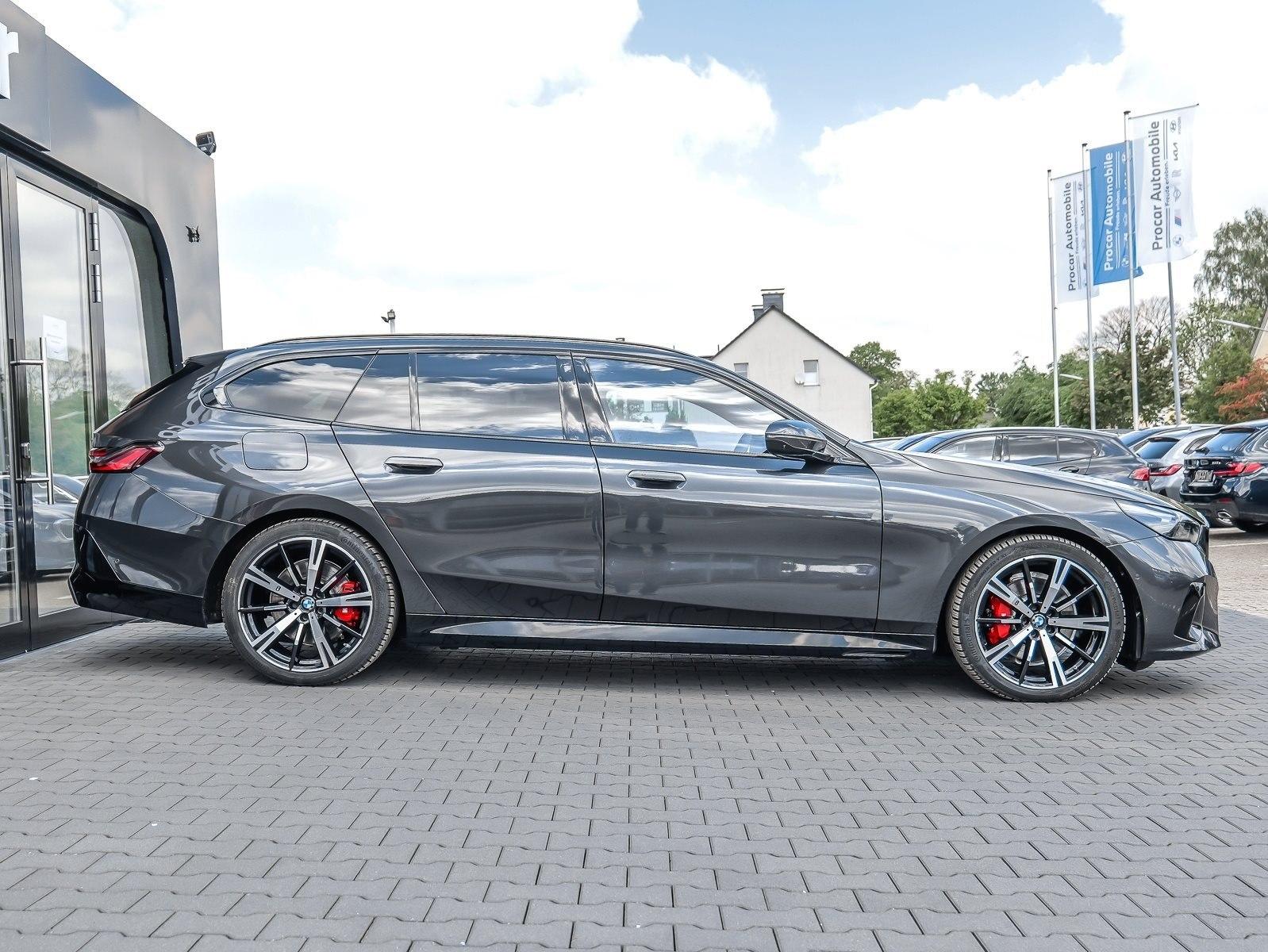 BMW 520d Touring M Sport PRO + DA PROF + PA+ + ADAP 