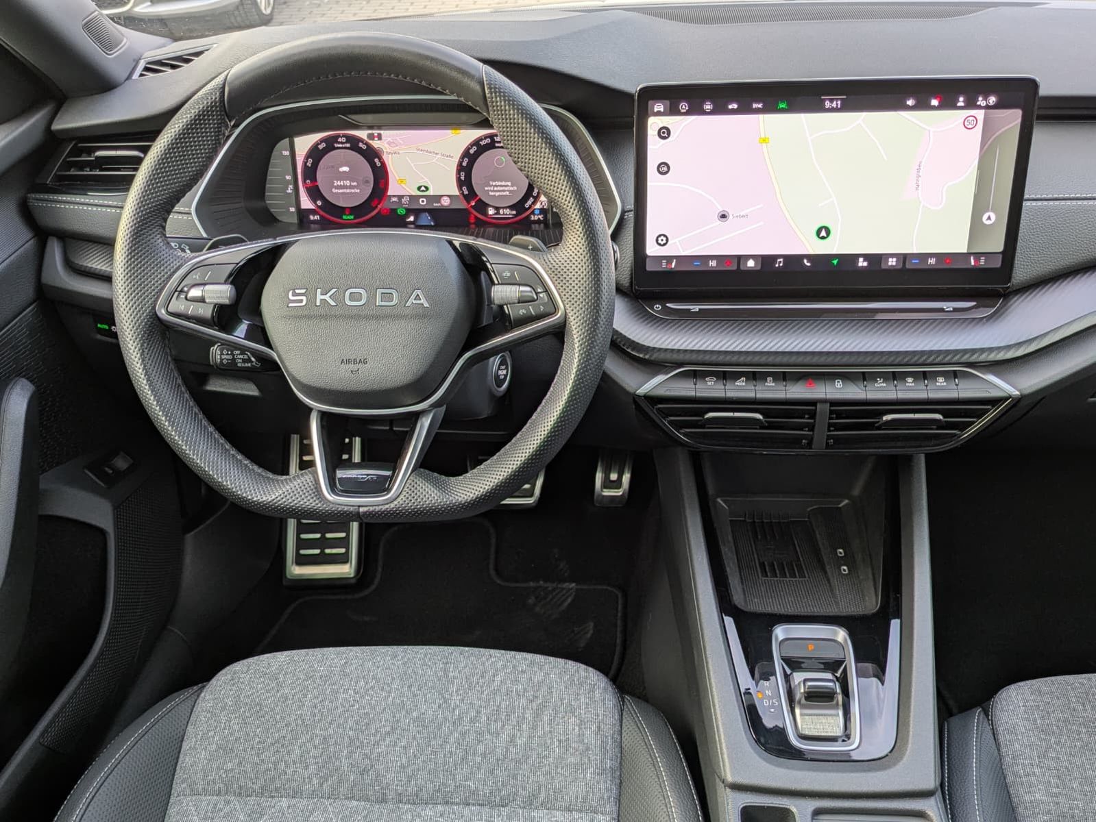 Fahrzeugabbildung SKODA Octavia 1.5 DSG Sportline PANO*MATRIX*AHK*5J.GAR