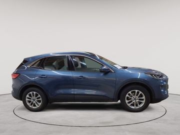Ford Kuga - 3