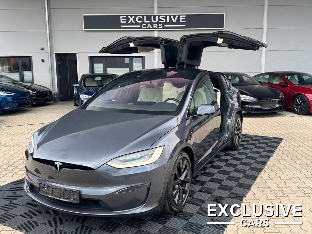 Image of Tesla Model X