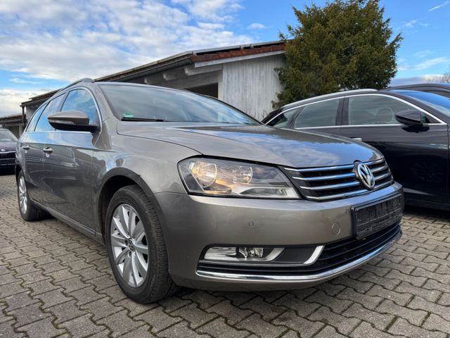 Volkswagen Passat Var Comf. 2.0TDI AHK Navi StHz Scheckheft