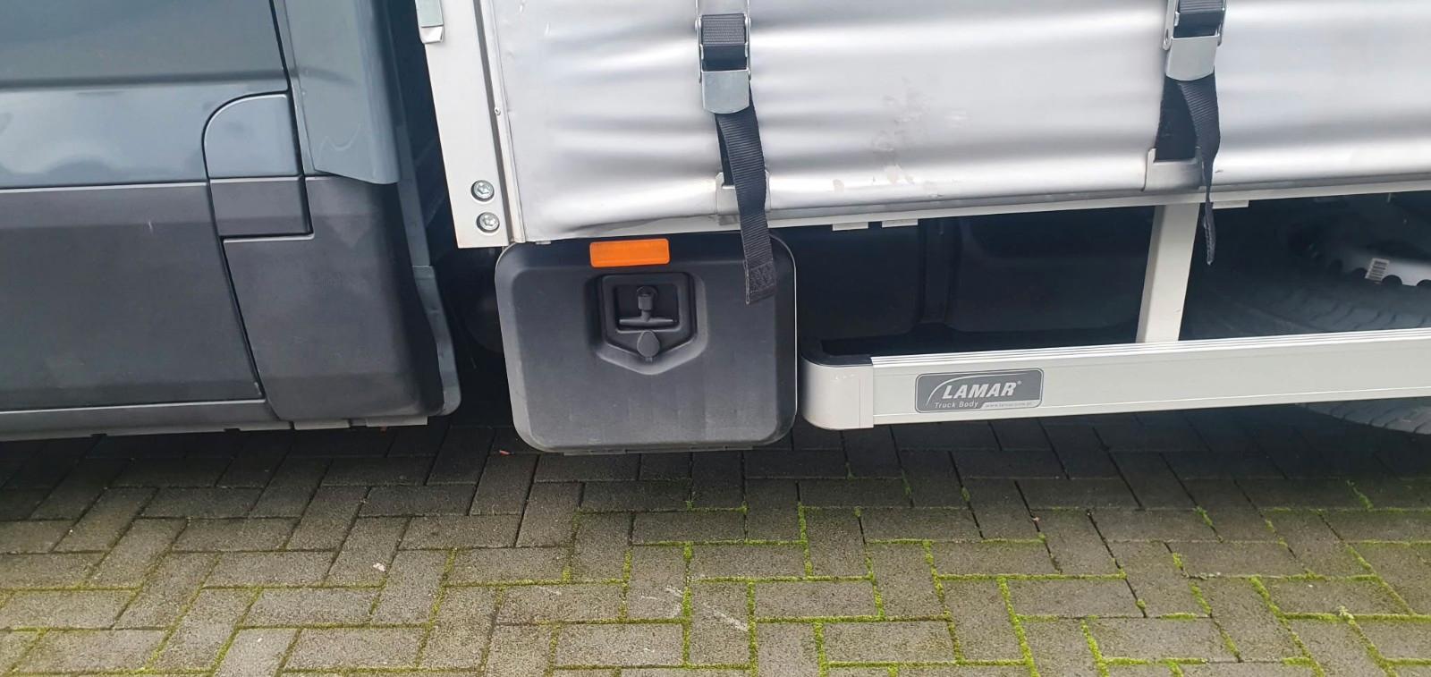 Iveco Daily 35S18 Schiebeplane LKW Schlafkabine & StHz