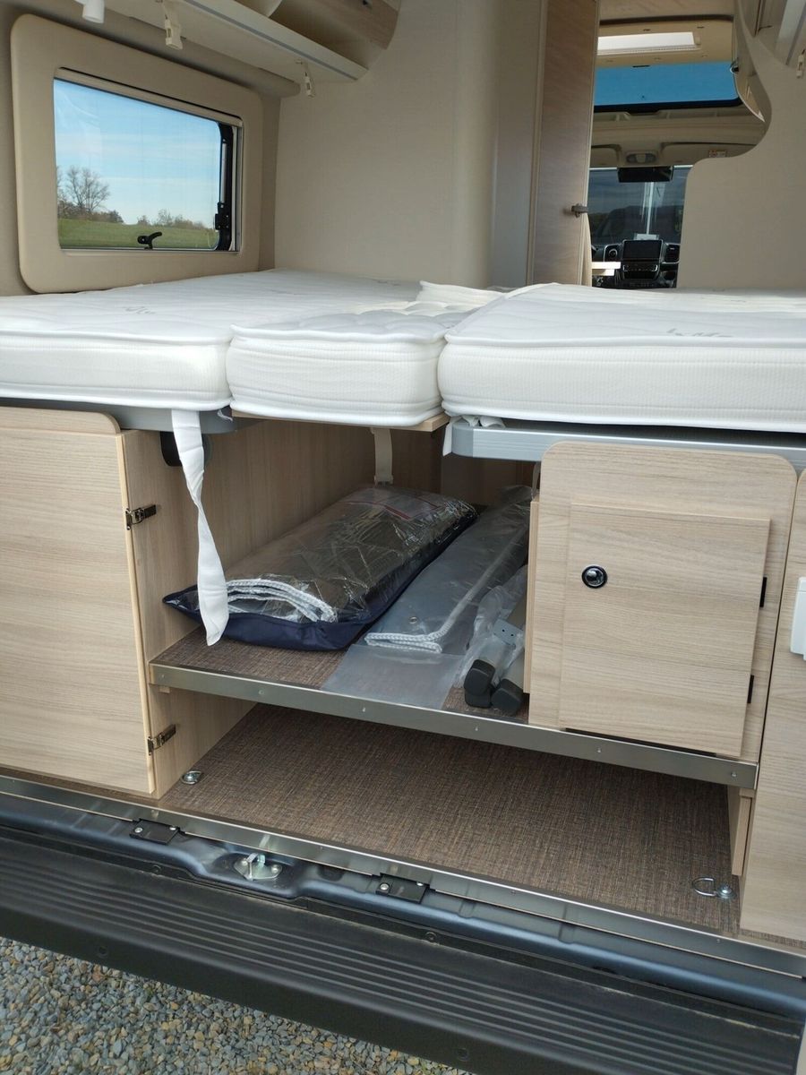 Fahrzeugabbildung Eura Mobil Van V 635 EB Automatik, 180 PS, Fahrassistenz