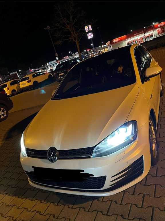 Image of Volkswagen Golf
