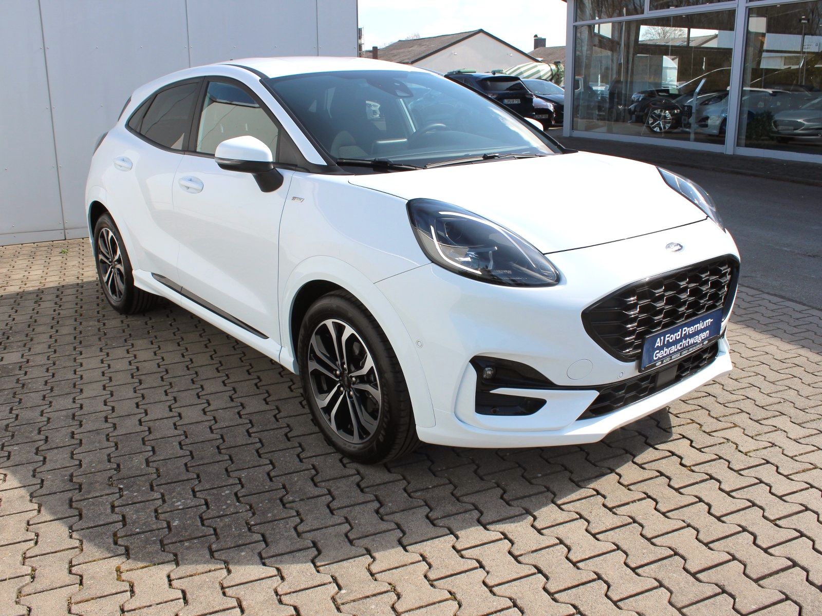 Fahrzeugabbildung Ford Puma ST-Line 1,0 EcoBoost Mild Hybrid
