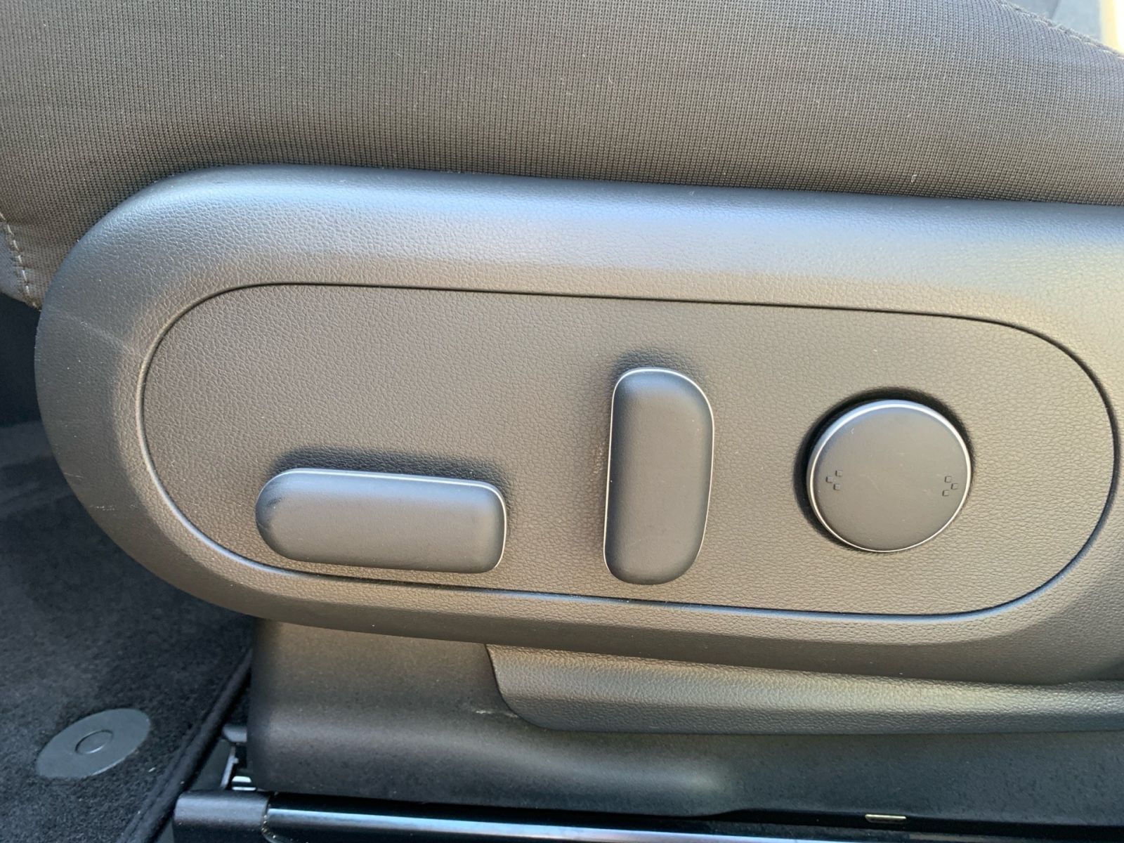Fahrzeugabbildung Hyundai IONIQ 5 Dynamiq 84 kWh Elektro