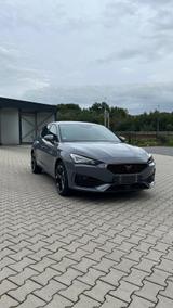 Cupra Leon 1.4 e-HYBRID DSG | 204 PS | Graphene Grau