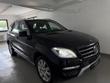 Mercedes-Benz ML 350 CDI BlueTec 4MATIC Vollausstattung - Mercedes-Benz ML 350: Cdi 4matic