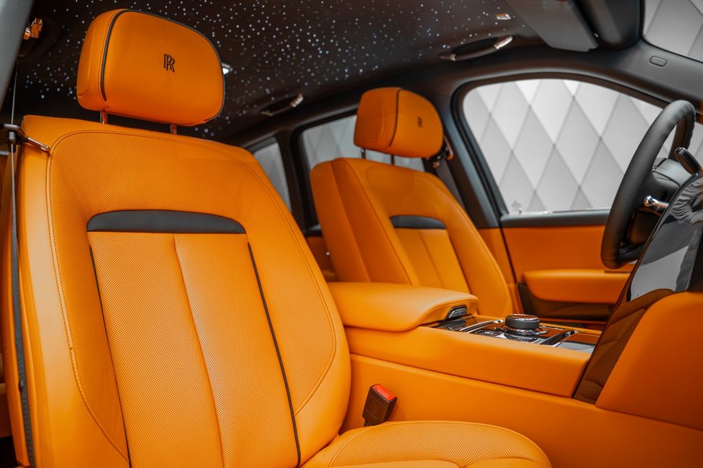Cullinan BLACK BADGE 2026 GREEN/ORANGE STARLIGHT - Bild 13