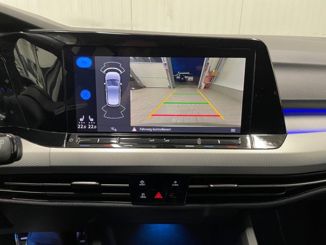 Golf VIII Move 1.0 eTSI DSG SHZ PDC ACC