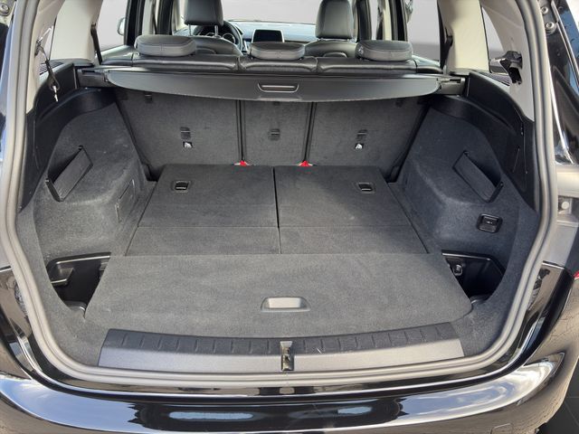 Fahrzeugabbildung BMW 218d Gran Tourer Luxury Line+7-Sitzer+Leder+AHK