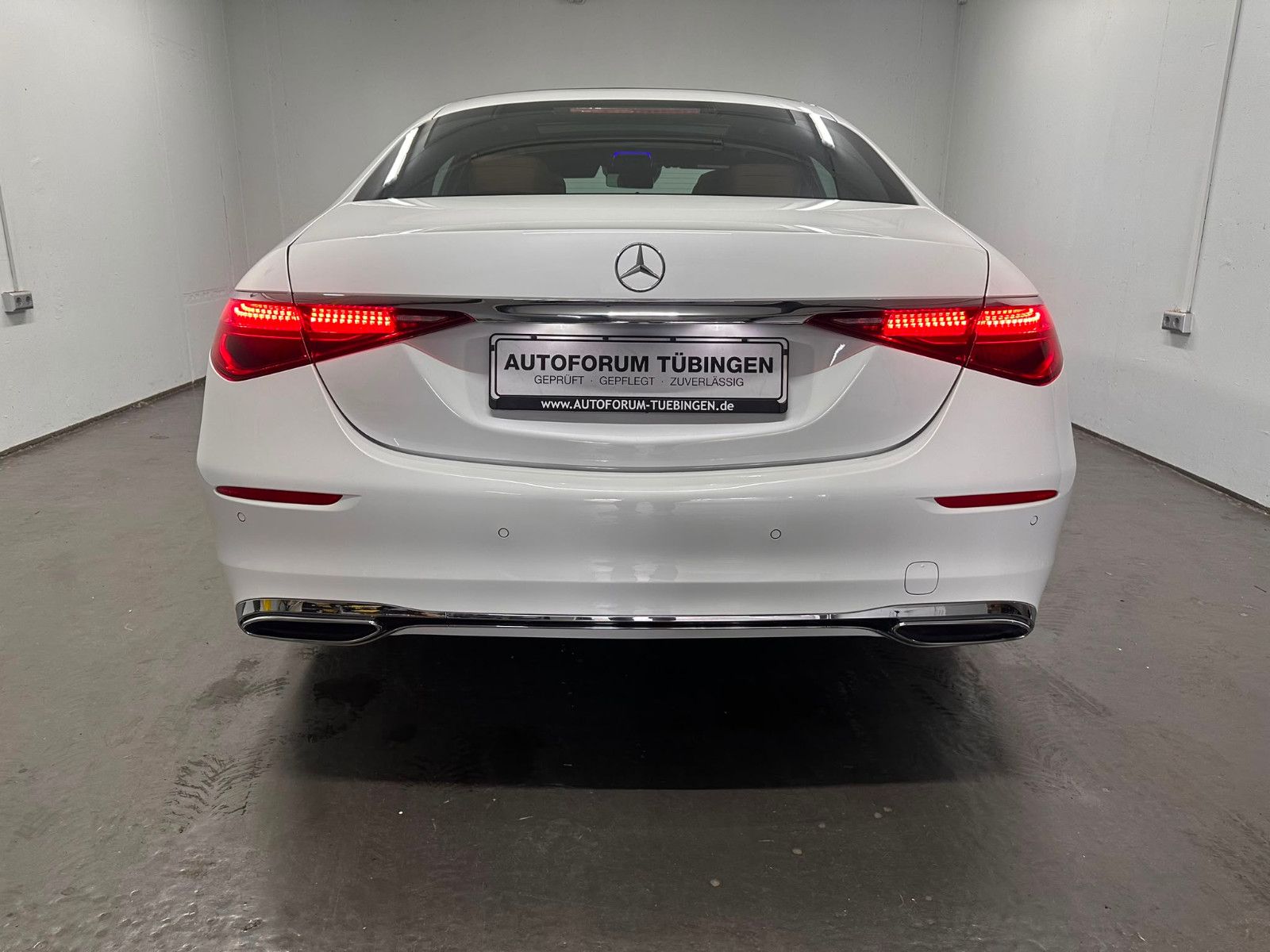Fahrzeugabbildung Mercedes-Benz S 350 d 4MATIC *MANUFAKTUR*PANO*AHK*