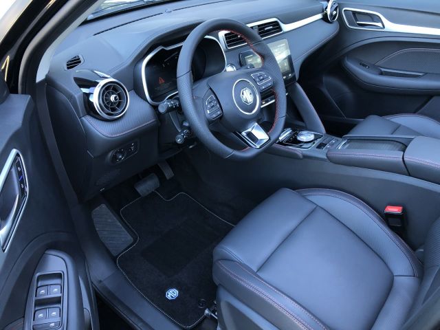 Fahrzeugabbildung MG ZS EV 50 kWh Luxury /6000€ Bafa zusätzlich mögl.