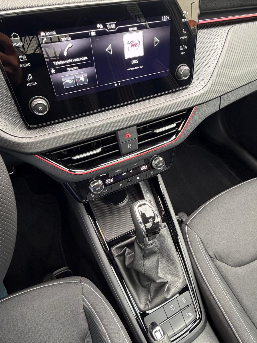 Skoda Kamiq 1.0 TSI DSG Monte Carlo (Pano,AHK,5/100)