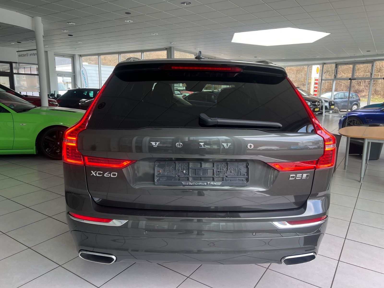 Fahrzeugabbildung Volvo XC 60 XC60 Inscription AWD * Business Xemium *