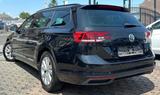 Volkswagen PASSAT  VARIANT NAVI-AUTOMATIK-PDC-SHZ-TEMPOMAT- - VW Passat Gebrauchtwagen in Düsseldorf