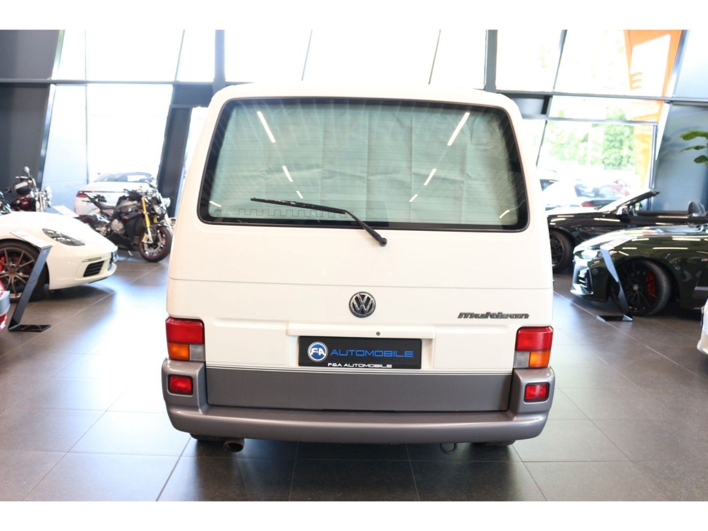 Volkswagen Multivan 2.5 Allstar Klima 1.Hand 7Sitz Unikat