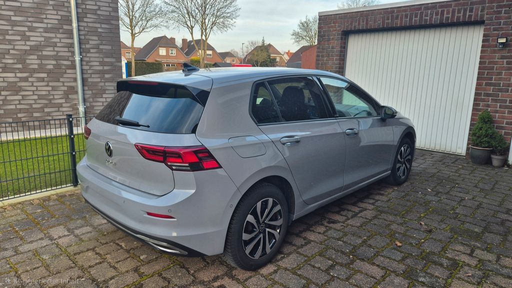Image of Volkswagen Golf