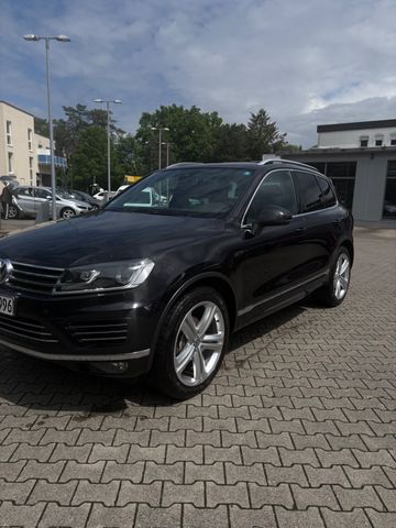 VW Touareg 3.0 V6 TDI SCR Tiptronic -