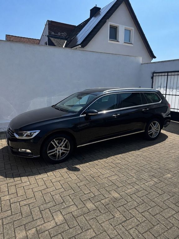 Image of Volkswagen Passat Variant