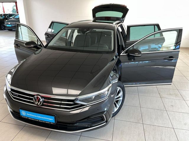 Passat Variant 1.4 eHybrid DSG GTE Bluetooth LED