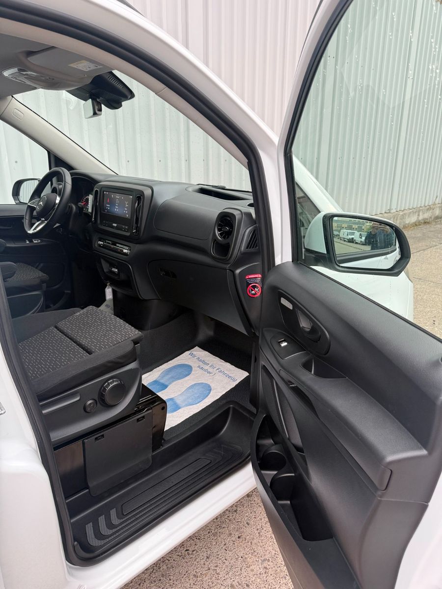 Mercedes-Benz Vito Tourer CDI 4Matik lang PRO 8 Sitz Navi TOP! foto 18