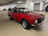 Alfa Romeo Giulia 1600 GT Junior  - Alfa Romeo Giulia: 1600