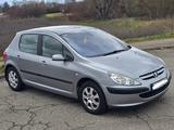 Peugeot 307 2.0 HDI FAP 110 DPF Navi wenig... - gebrauchte Peugeot 307 aus dem Jahr 2002